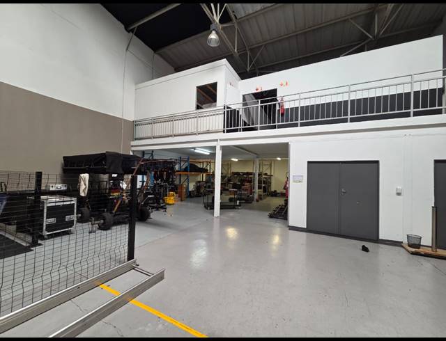 4,194M² WAREHOUSE TO LET IN RANDJESPARK